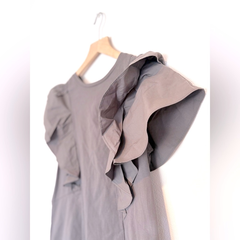 japanese office lady ruffled sleeve top - grey beige short tshirt - S like new